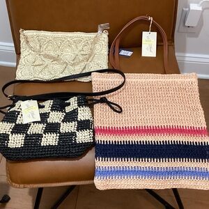 3 Universal Thread Crochet Crossbody Bag Trio in Peach, Navy, Black & Cream